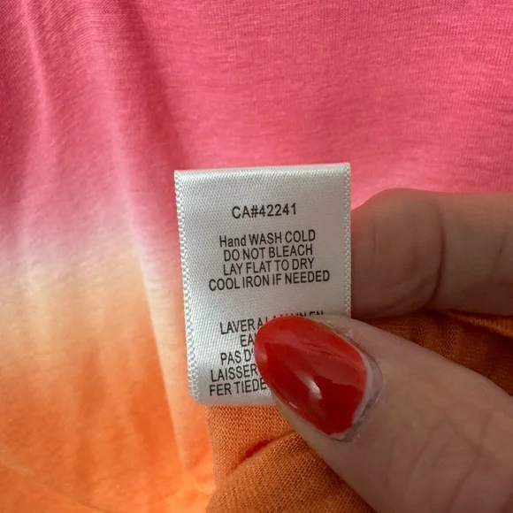 Unknown brand, top, Henley style, orange, pink, and pale pink three snap front - Picture 10 of 10